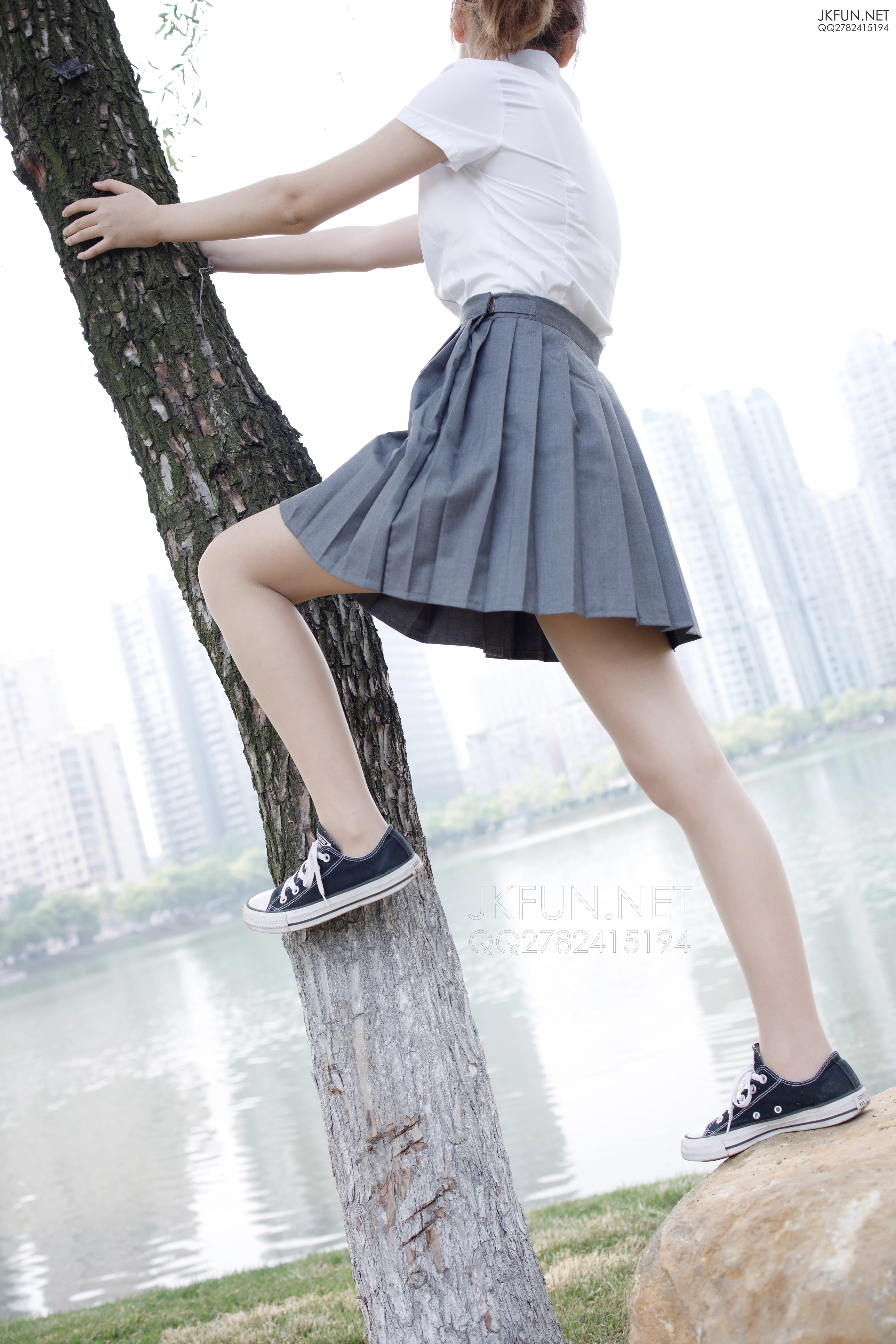 森萝财团 [JKFUN-005] 卉子 10D肉丝 [116P 1V]插图7